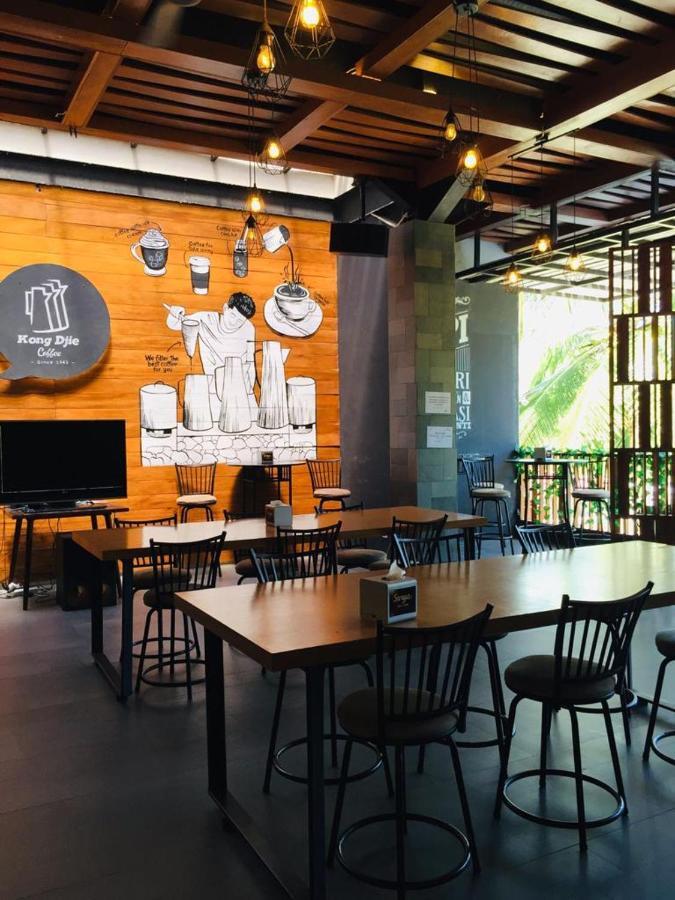 Quins Style Resort Belitung Tanjungbinga Exterior photo