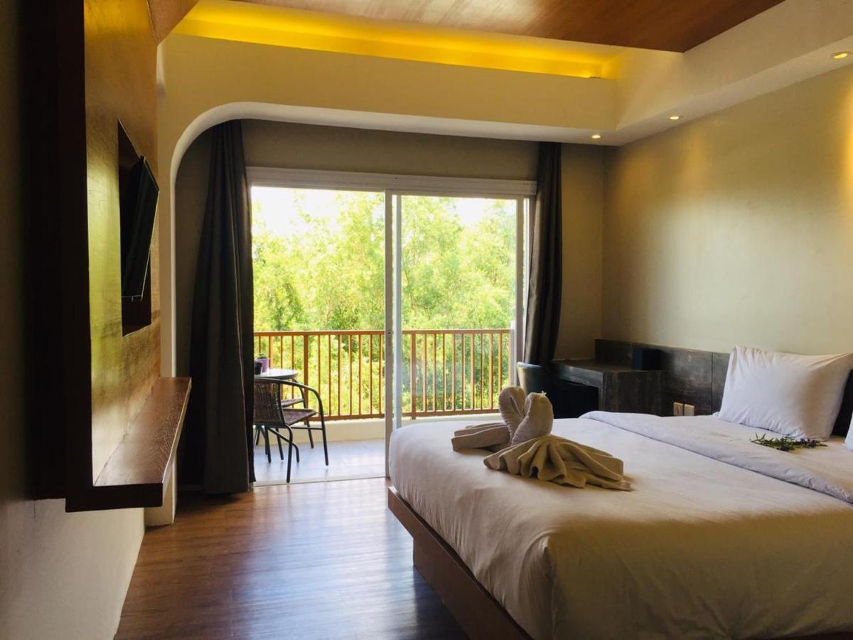 Quins Style Resort Belitung Tanjungbinga Exterior photo