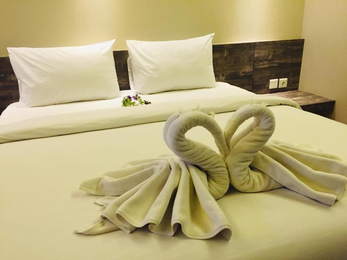 Quins Style Resort Belitung Tanjungbinga Exterior photo