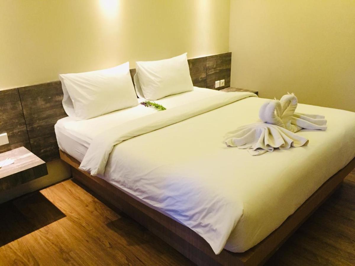 Quins Style Resort Belitung Tanjungbinga Exterior photo